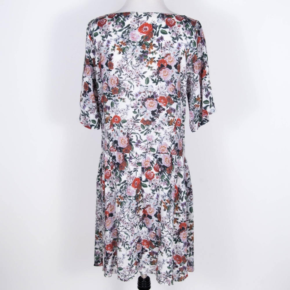 Elkin Callie Silk Floral Dress w/ Hip Pockets - Picture 5 of 8